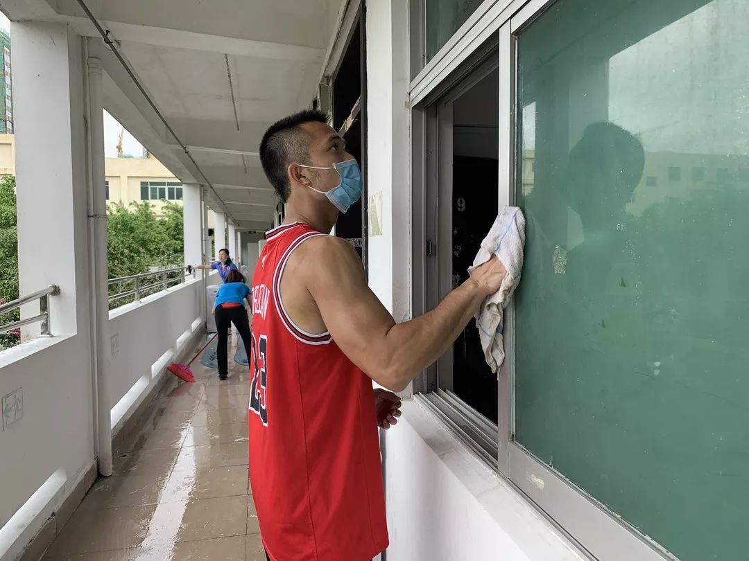 珠海市南方爱迪技工学校