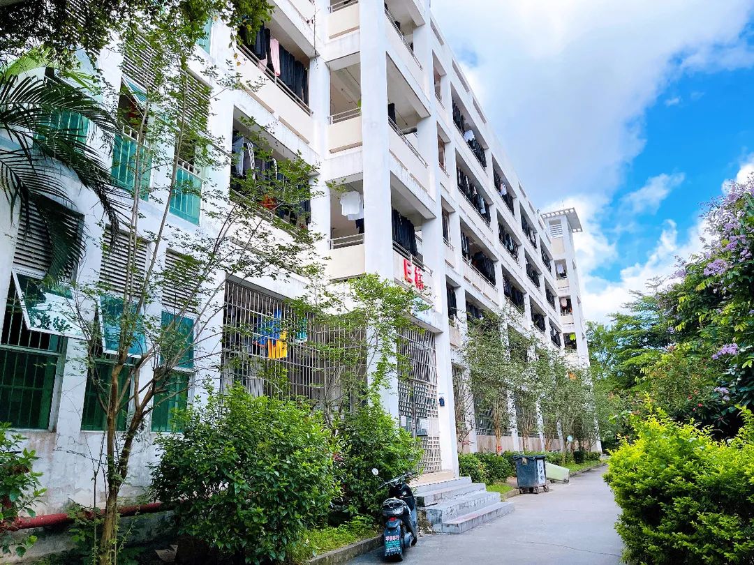 珠海市南方爱迪技工学校