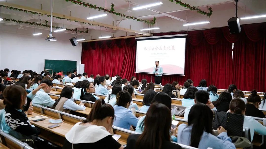 珠海市南方爱迪技工学校 珠海市南方爱迪技工学校